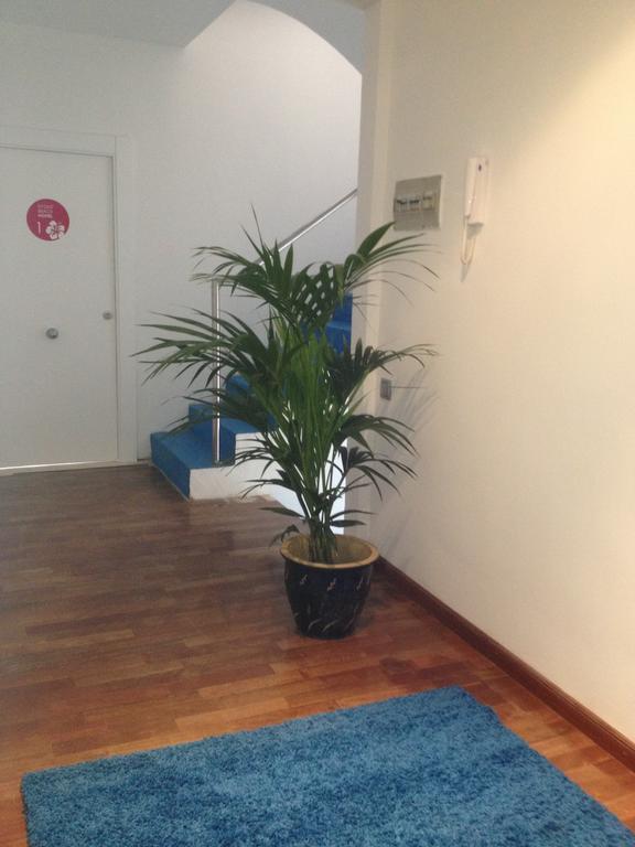 Sitges Beach Hostel エクステリア 写真