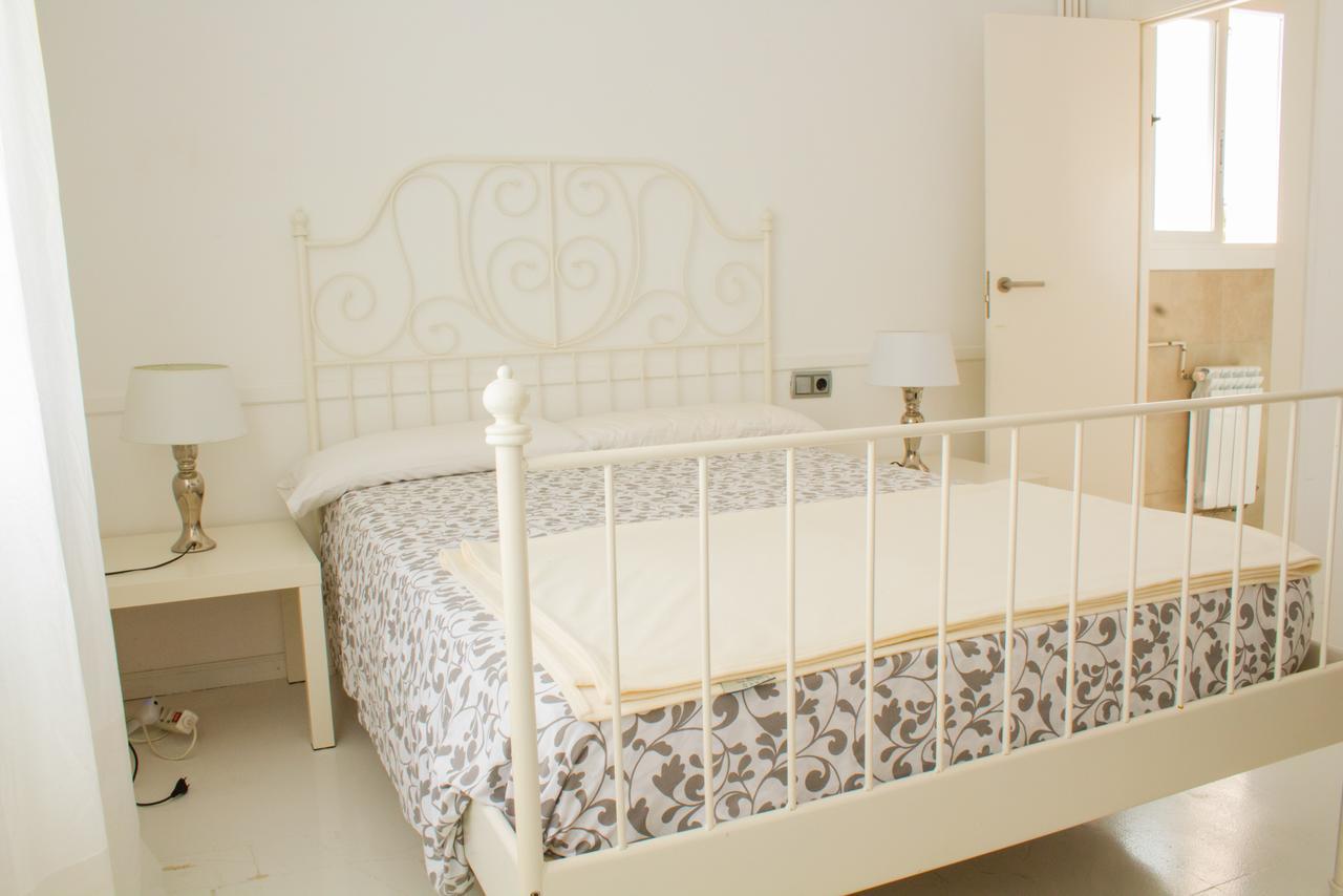Sitges Beach Hostel エクステリア 写真