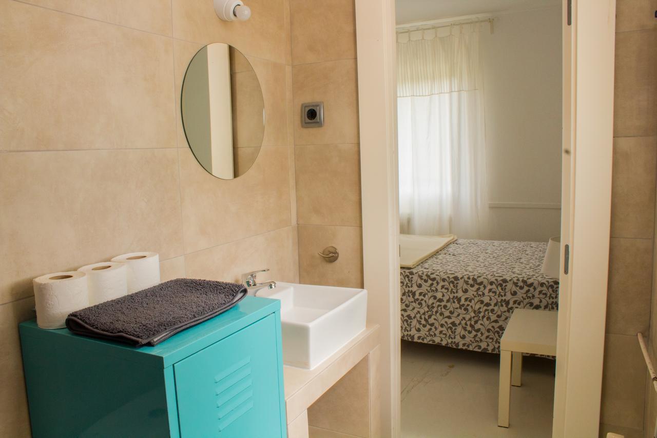 Sitges Beach Hostel エクステリア 写真