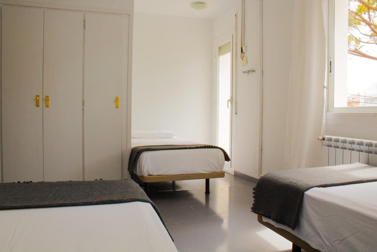 Sitges Beach Hostel エクステリア 写真