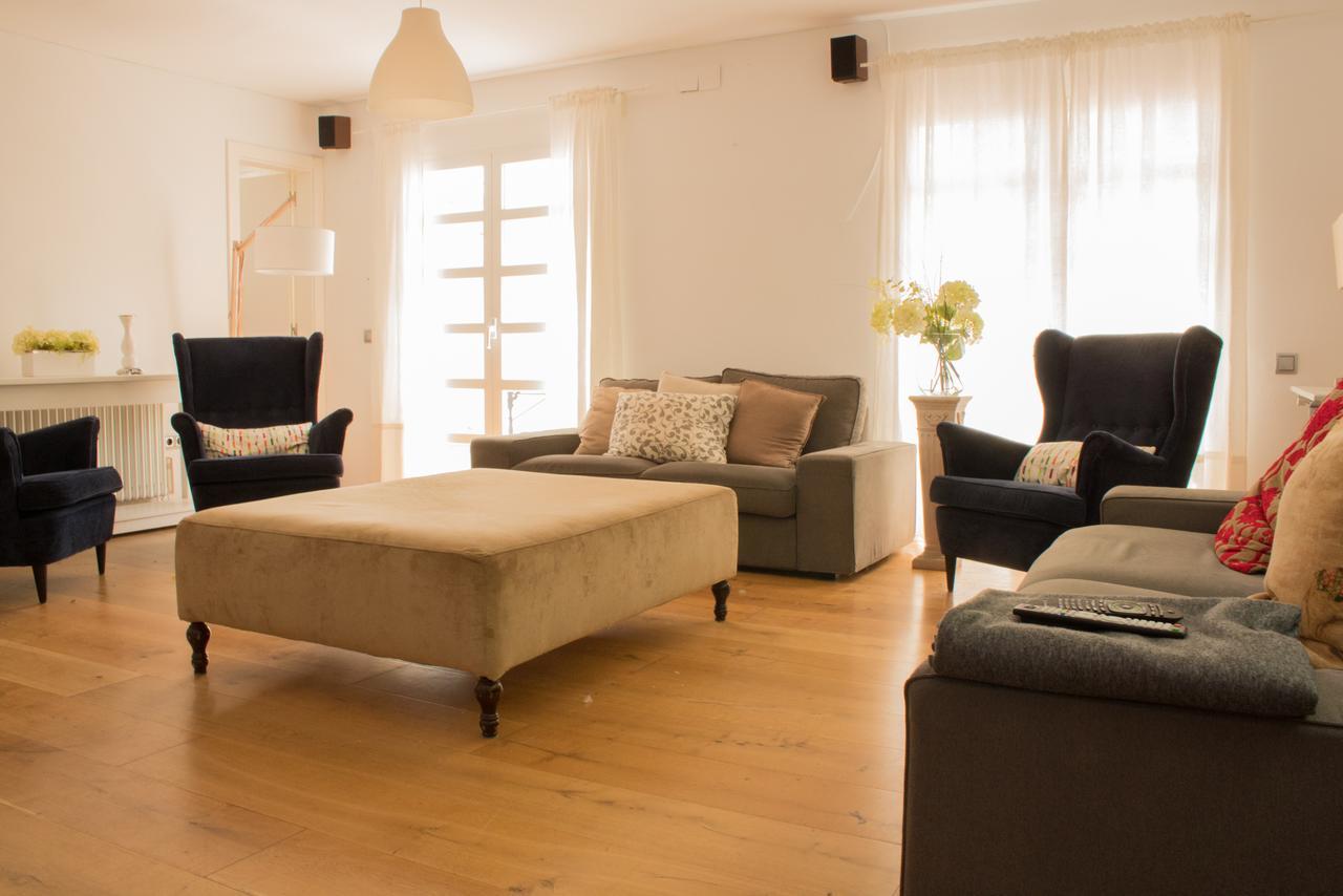Sitges Beach Hostel エクステリア 写真